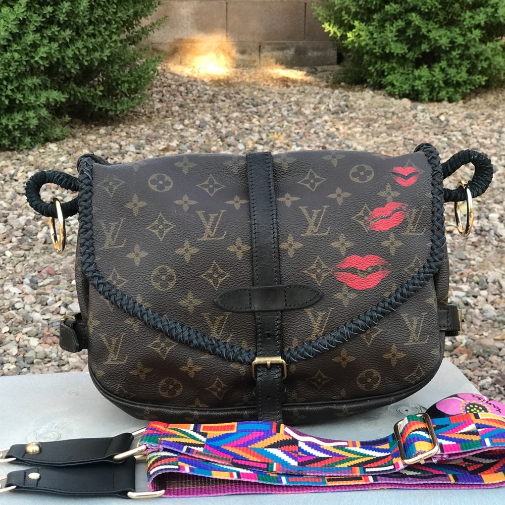 ✅LOUIS VUITTON Saumur 30
